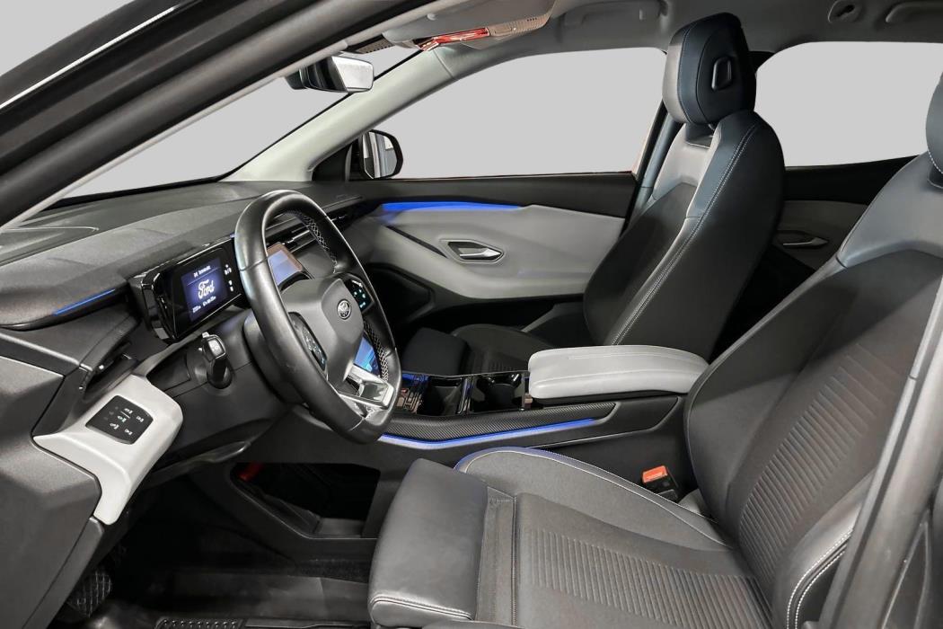 FORD Explorer 2025