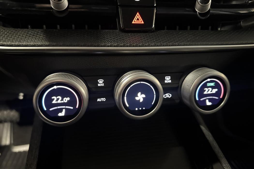 SKODA Superb 2025
