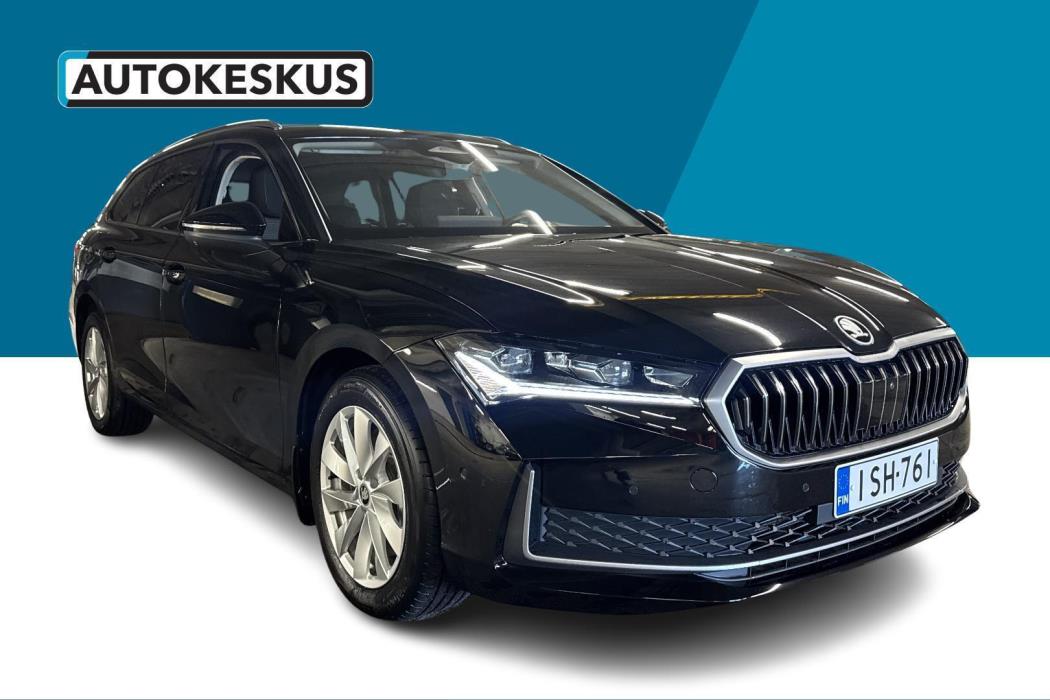 SKODA Superb 2025
