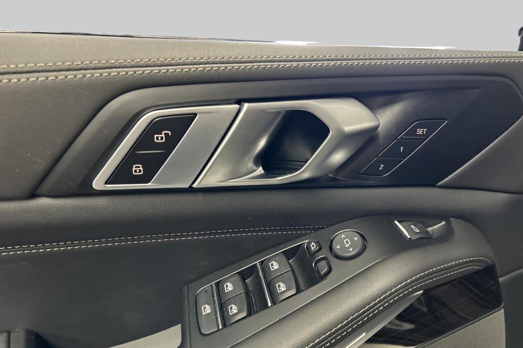 BMW X5 2025