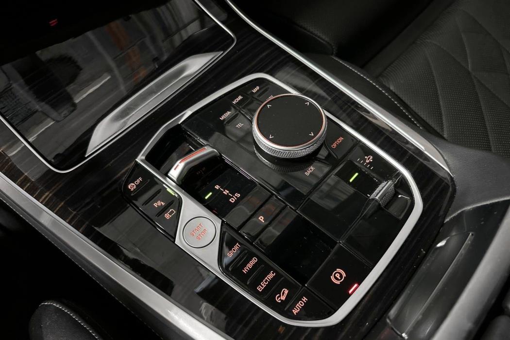 BMW X5 2025