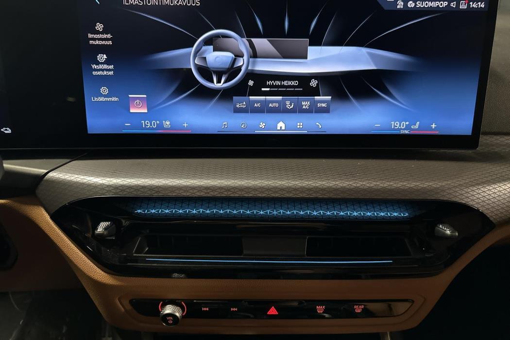 BMW 3-SARJA 2025