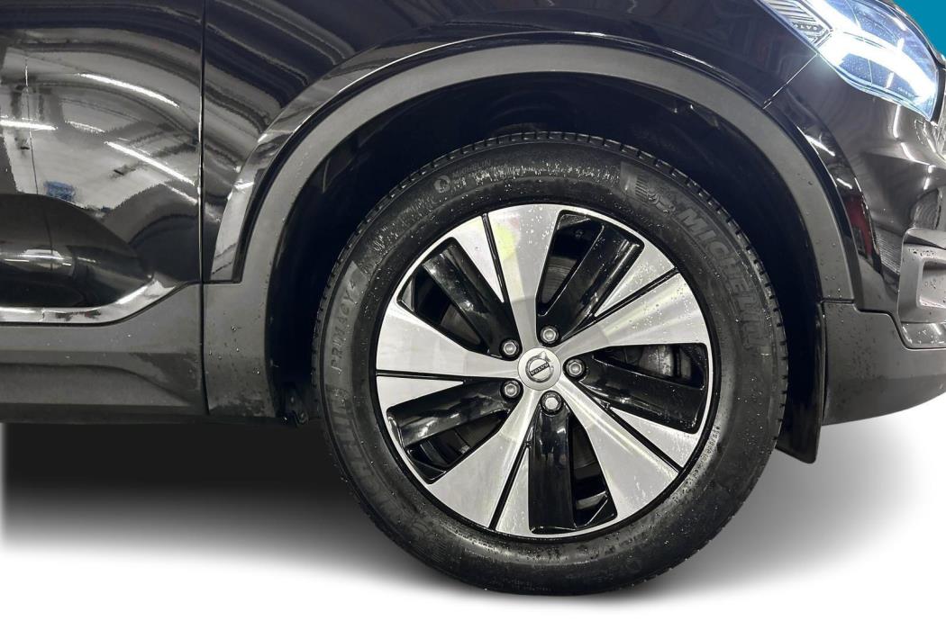 VOLVO XC40 2021