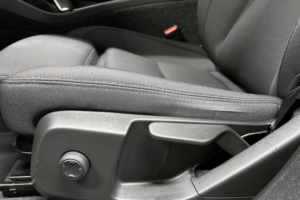 VOLVO XC40 2021
