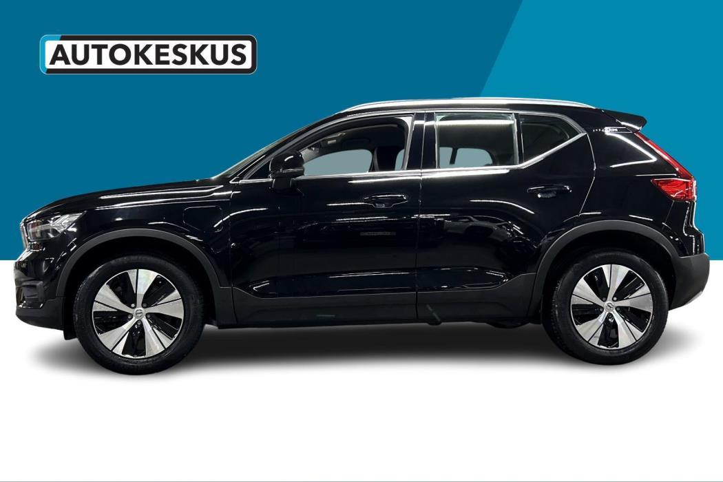 VOLVO XC40 2021