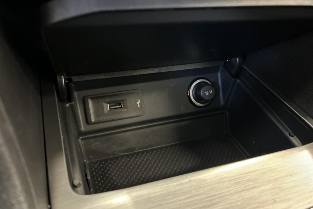 VOLKSWAGEN Golf Sportsvan 2017