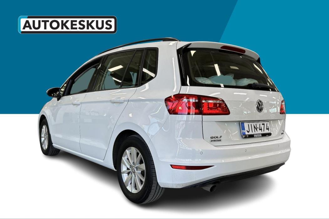 VOLKSWAGEN Golf Sportsvan 2017
