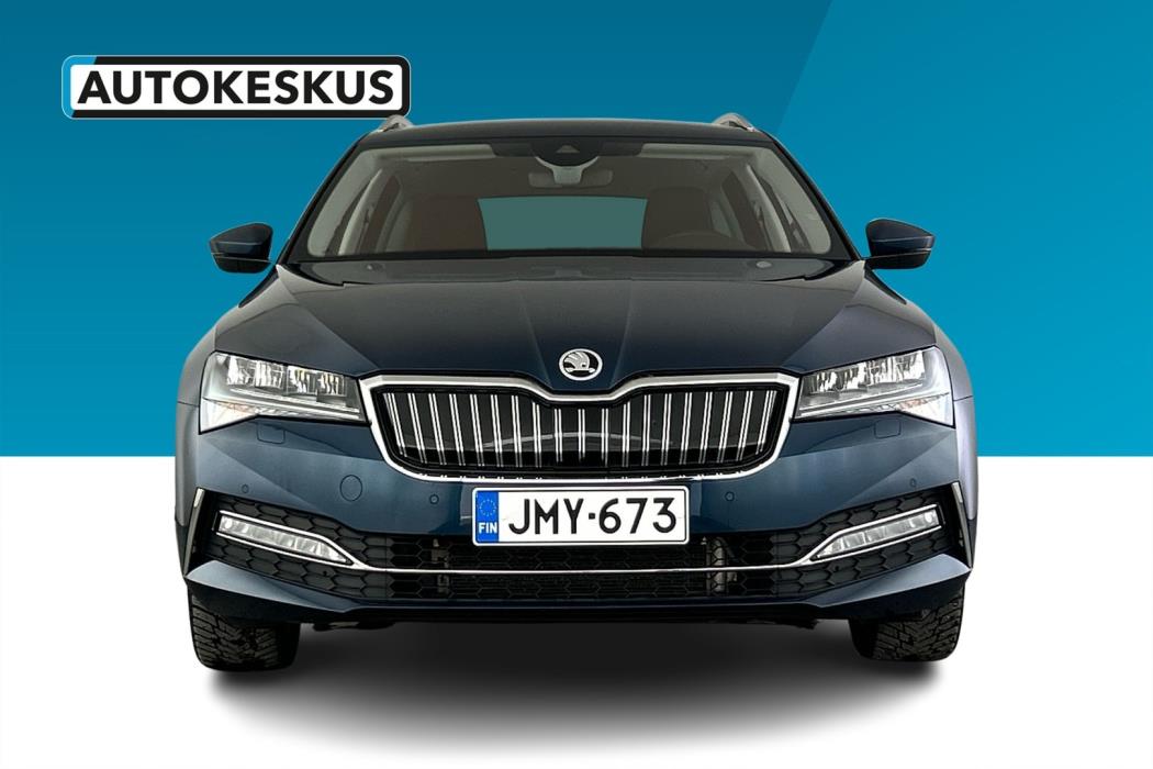 SKODA Superb 2023