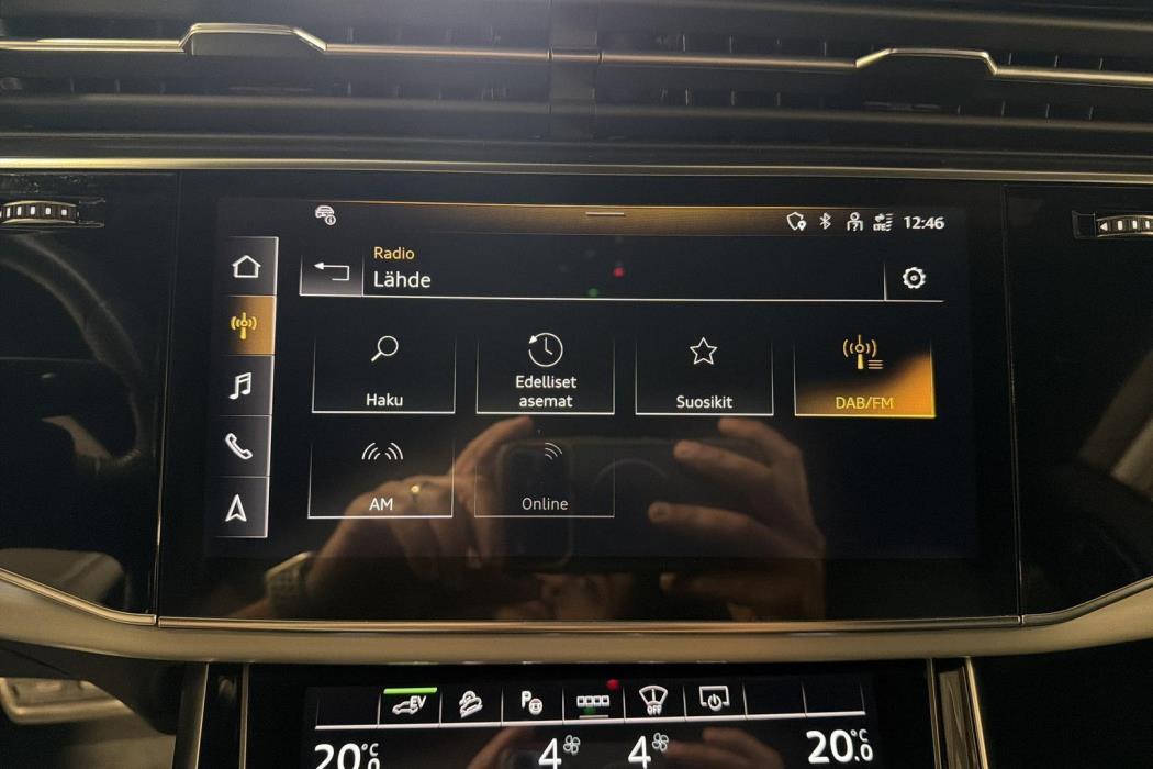 AUDI Q8 2023