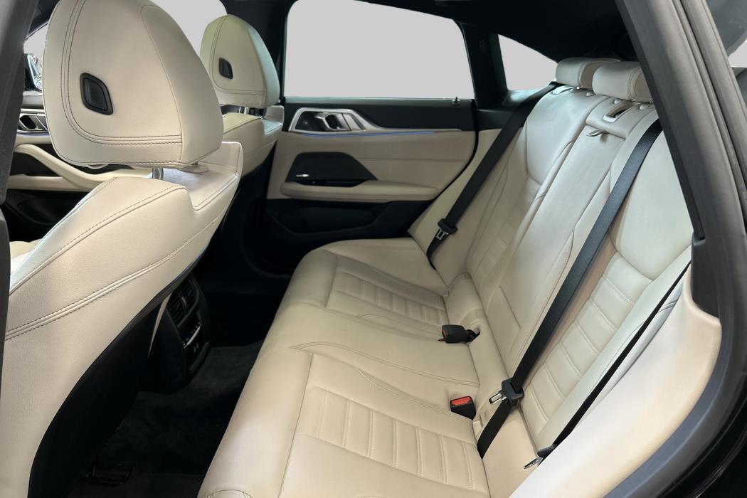 BMW i4 M60 2025