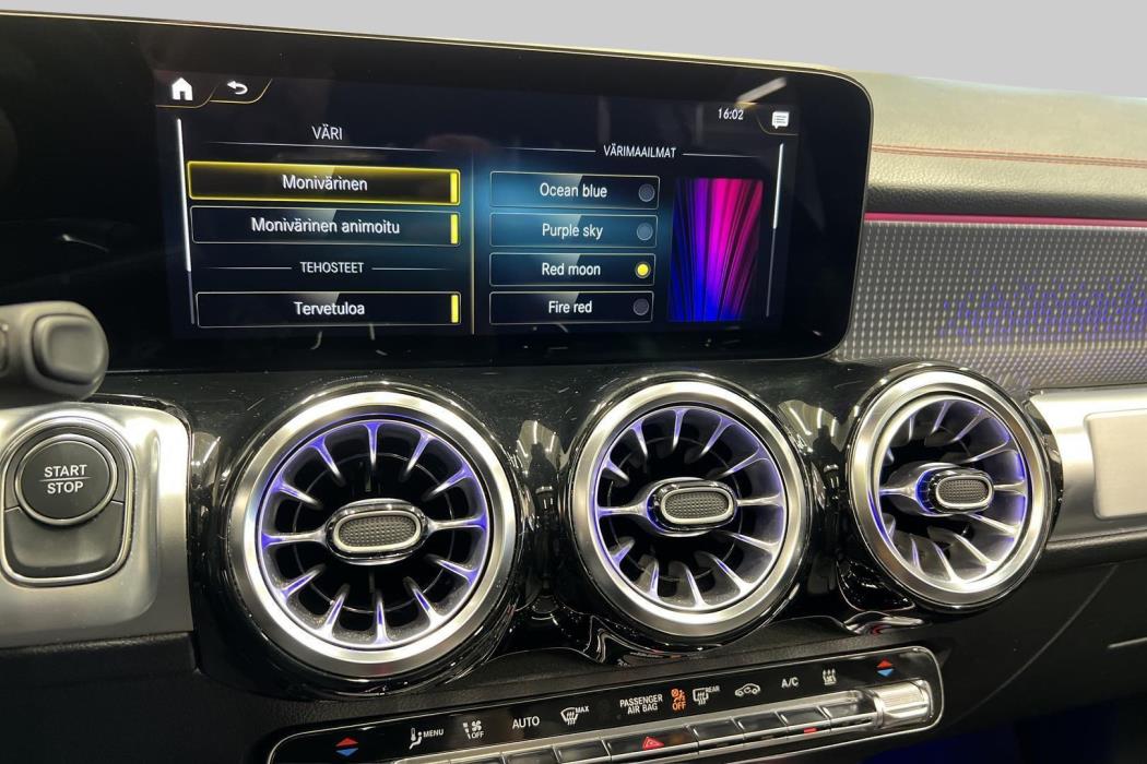 MERCEDES-BENZ EQB 2023