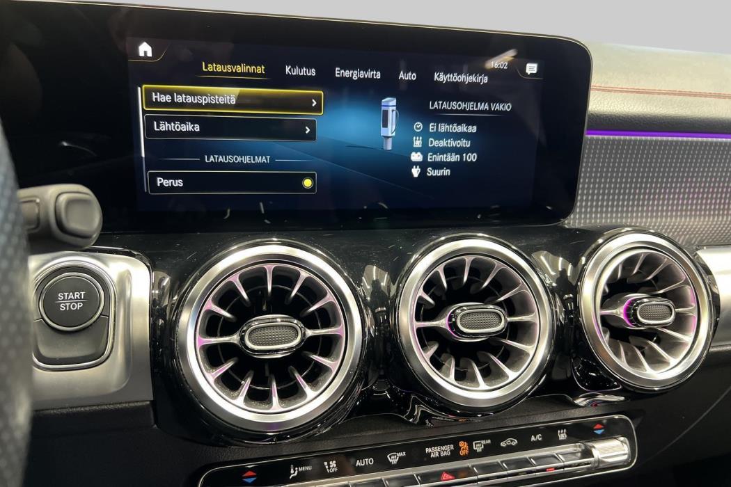 MERCEDES-BENZ EQB 2023