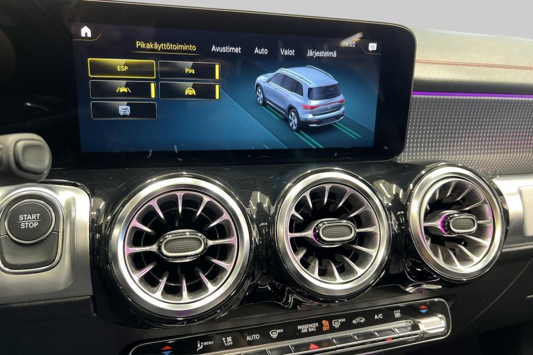 MERCEDES-BENZ EQB 2023