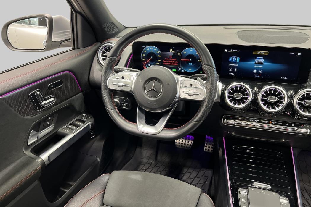 MERCEDES-BENZ EQB 2023