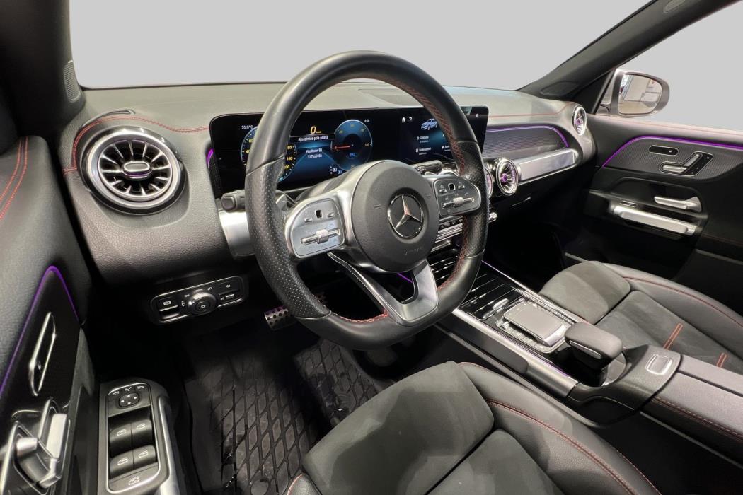 MERCEDES-BENZ EQB 2023