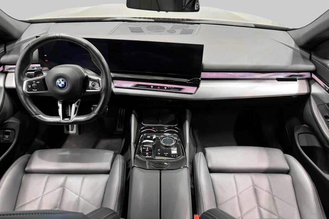 BMW I5 2024