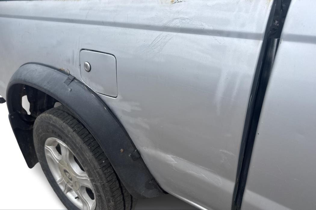 NISSAN Pick-up 1999