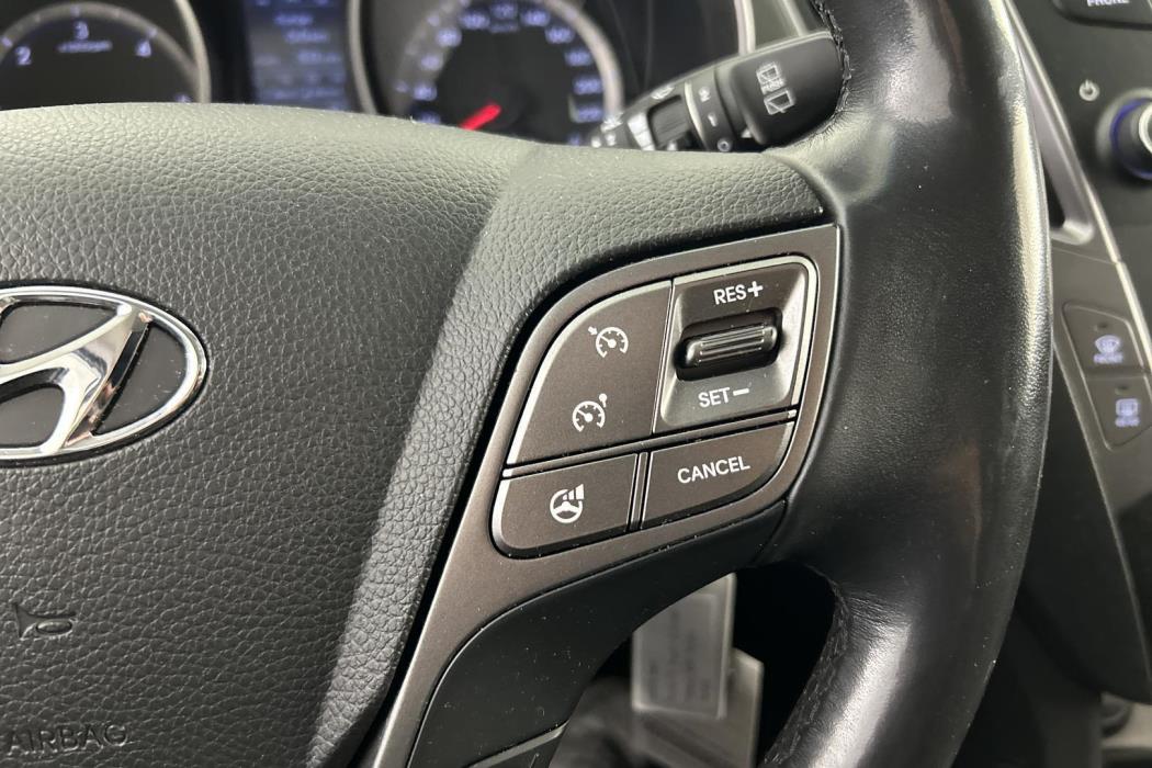 HYUNDAI Santa Fe 2016