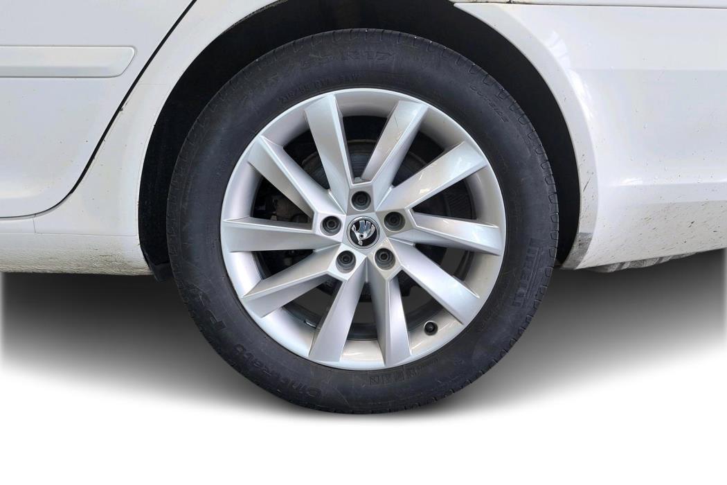 SKODA Octavia 2011