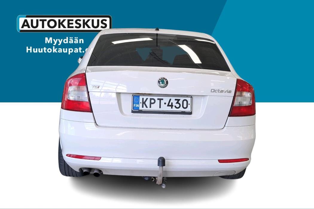 SKODA Octavia 2011
