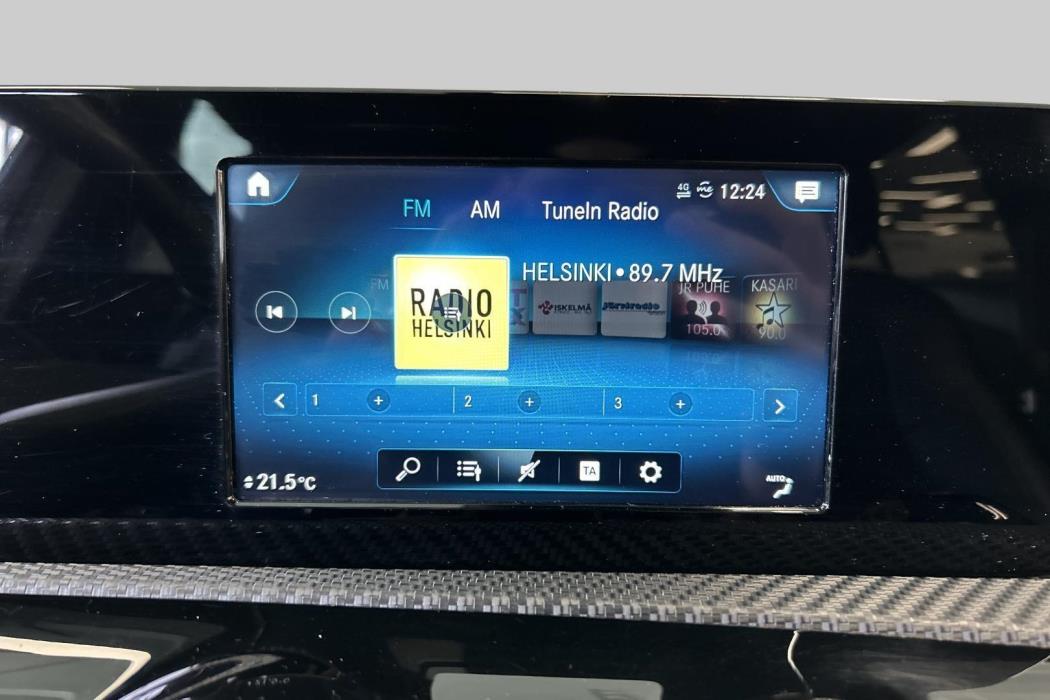 MERCEDES-BENZ A 2018