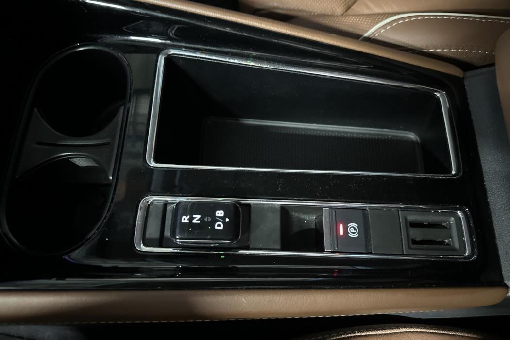 SKODA Enyaq 2021