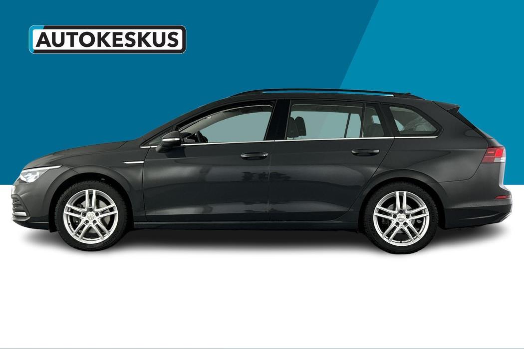 VOLKSWAGEN Golf 2023