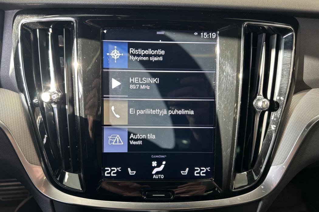VOLVO V60 2019