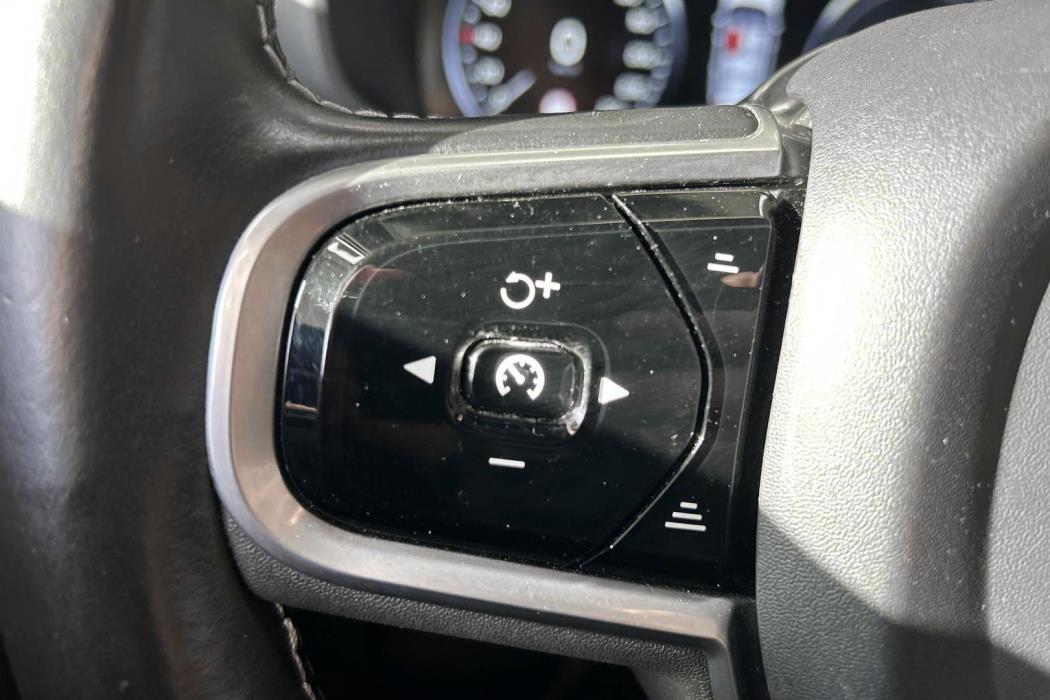 VOLVO V60 2019