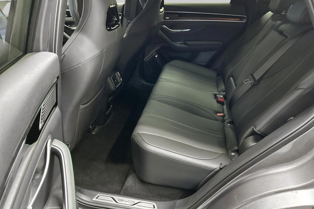 BYD Seal U 2025
