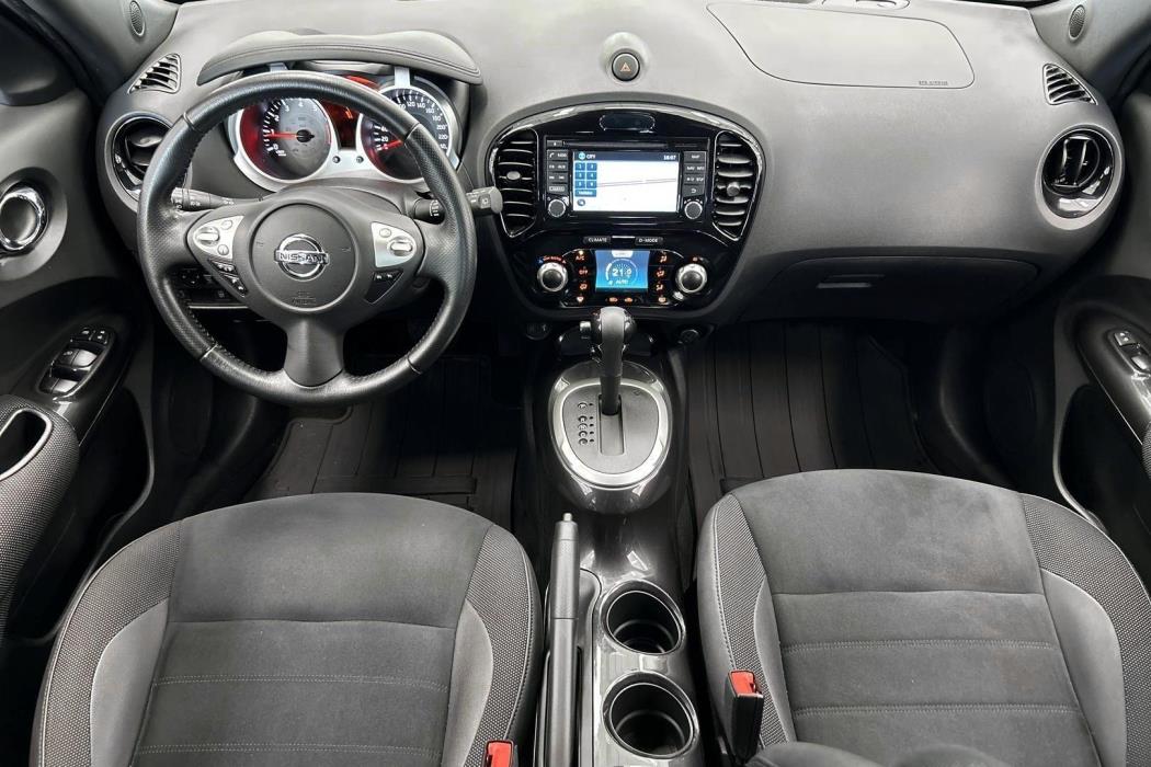 NISSAN Juke 2017