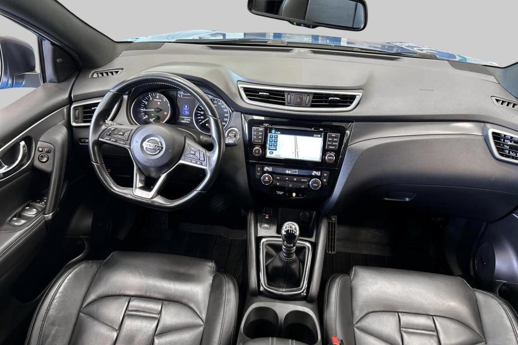 NISSAN Qashqai 2018