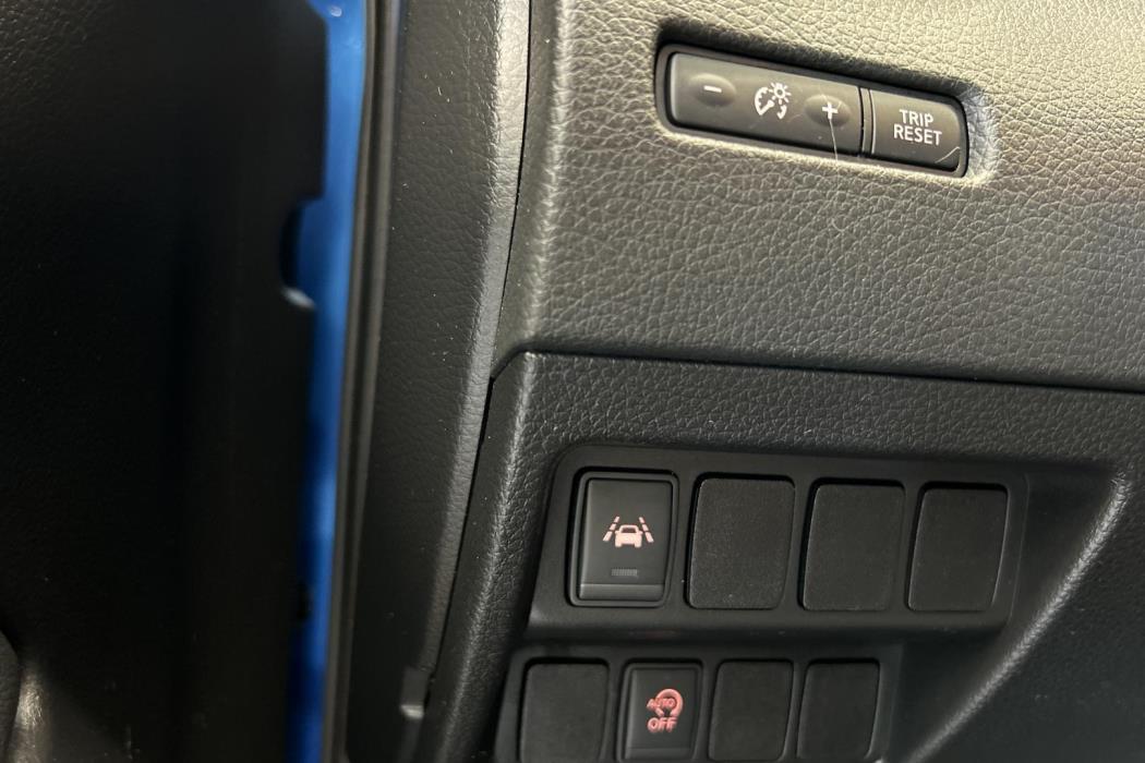 NISSAN Qashqai 2018