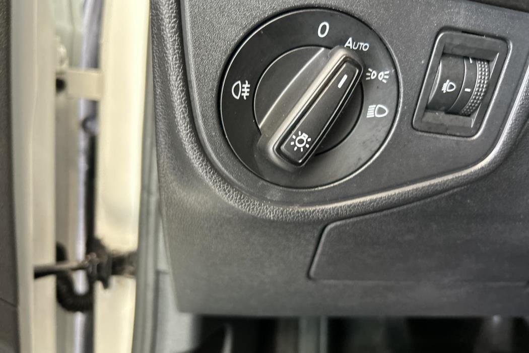 VOLKSWAGEN Polo 2018