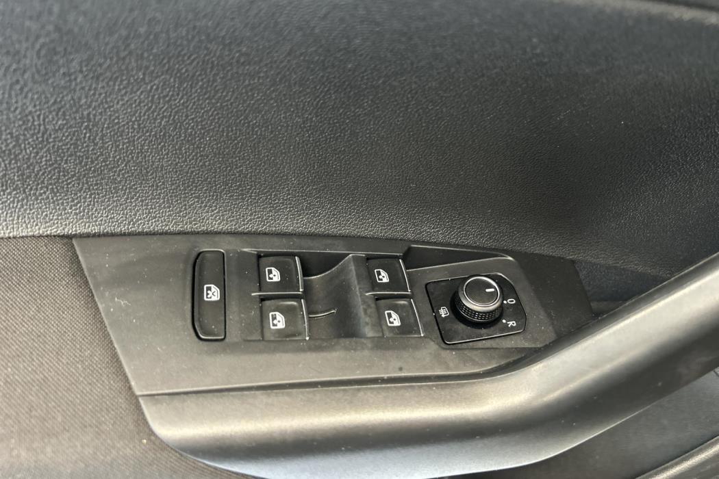 VOLKSWAGEN Polo 2018