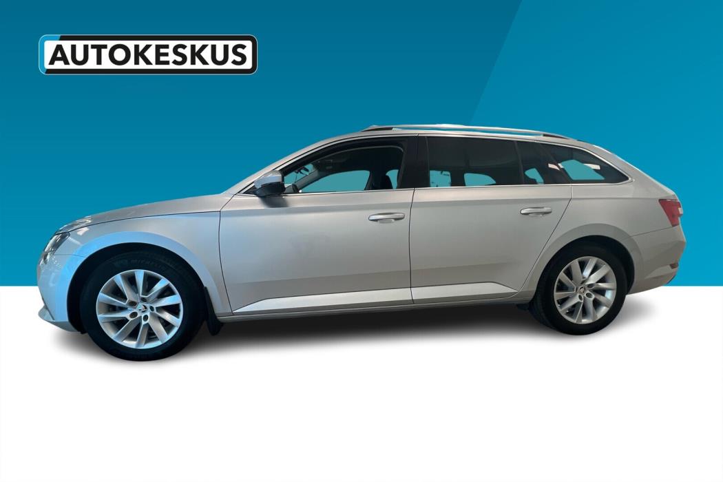 SKODA Superb 2023