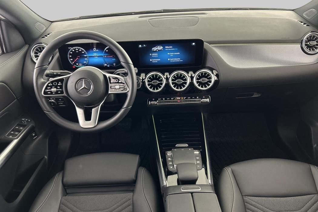 MERCEDES-BENZ EQA 2024