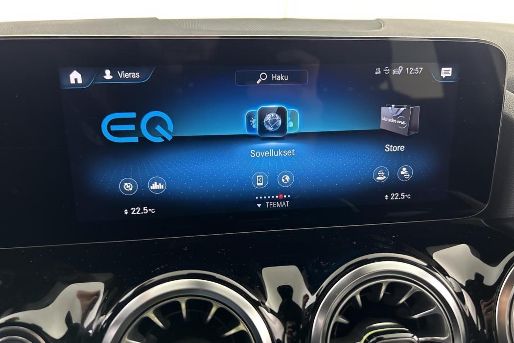 MERCEDES-BENZ EQA 2024