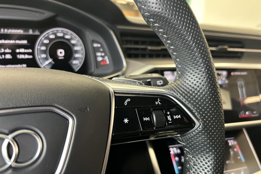 AUDI A6 2021