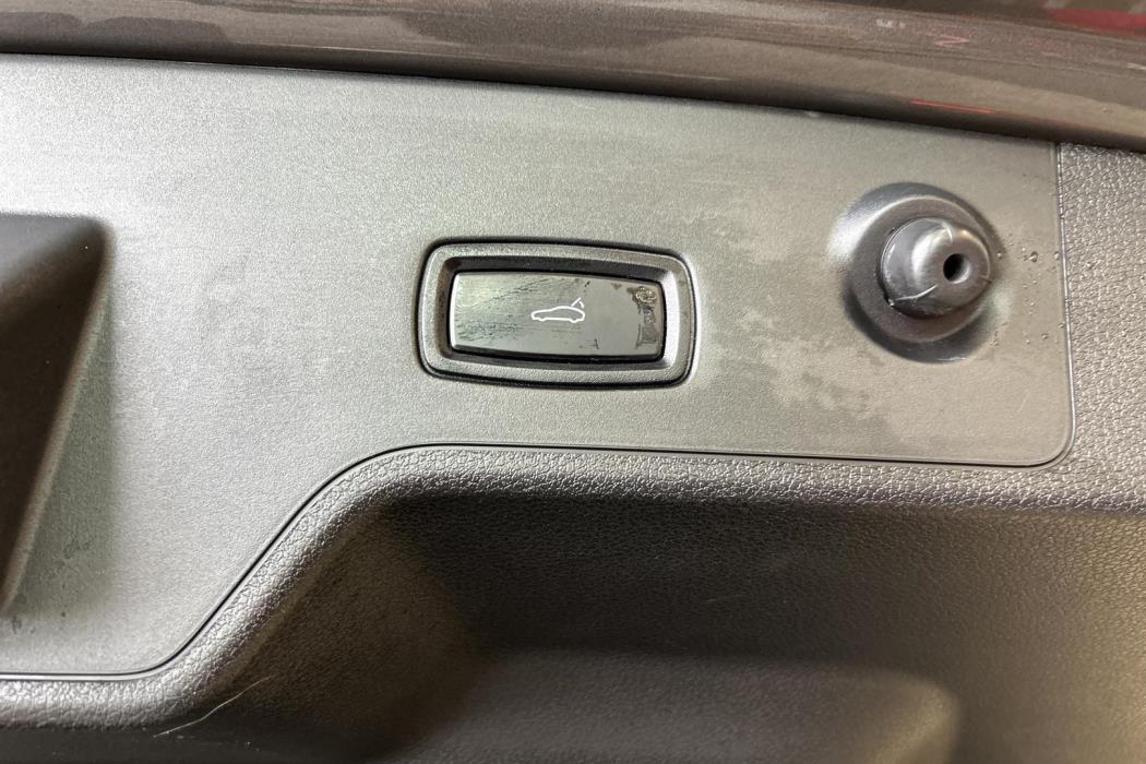 PORSCHE Panamera 2018