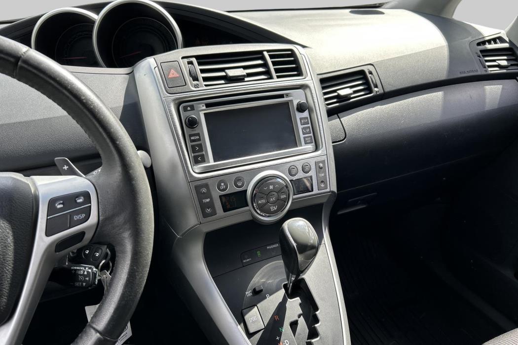 TOYOTA Verso 2013