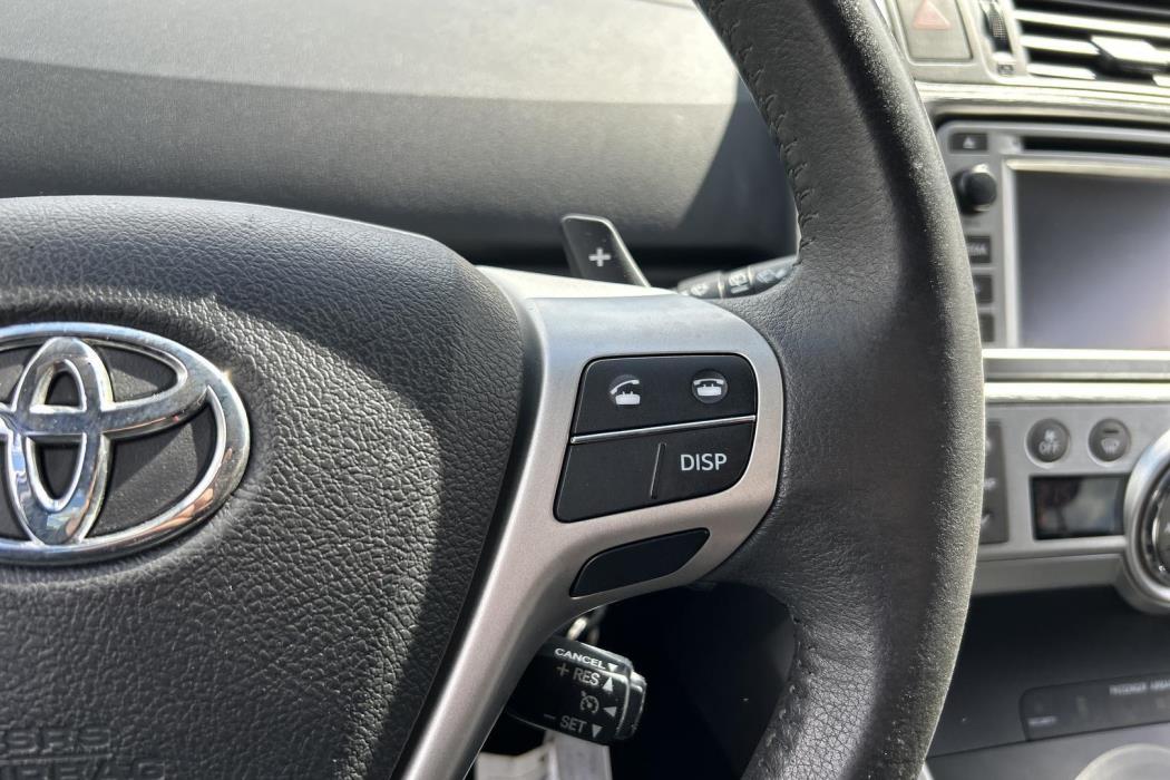 TOYOTA Verso 2013