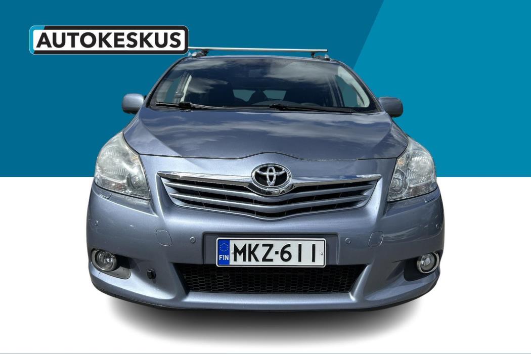 TOYOTA Verso 2013