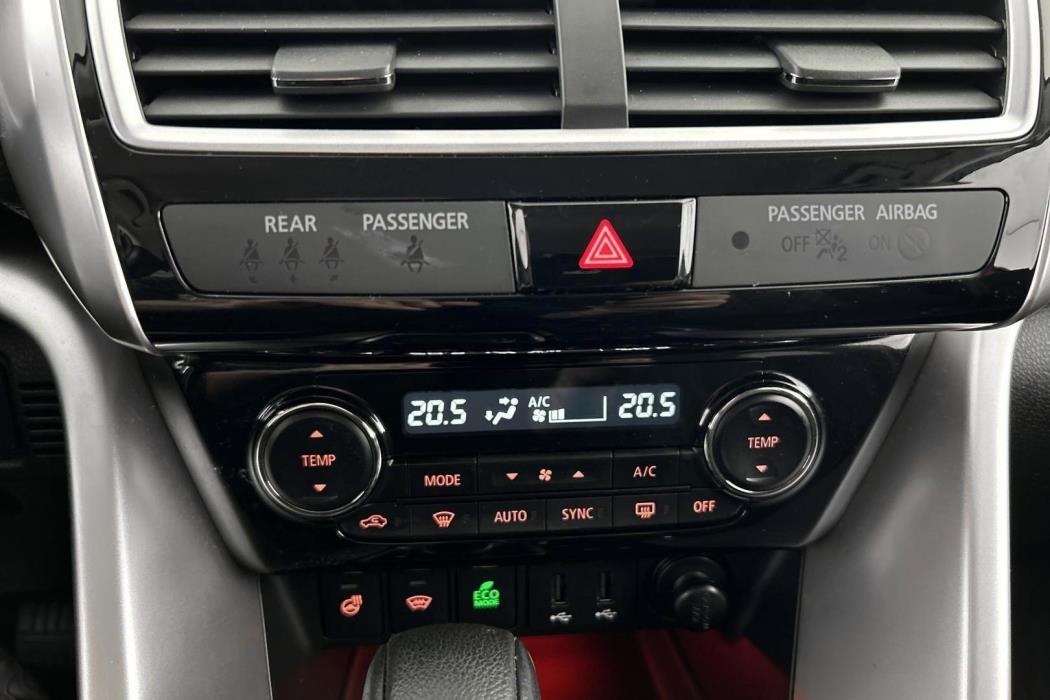 MITSUBISHI Eclipse Cross 2018