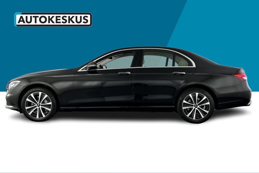 MERCEDES-BENZ E 2023