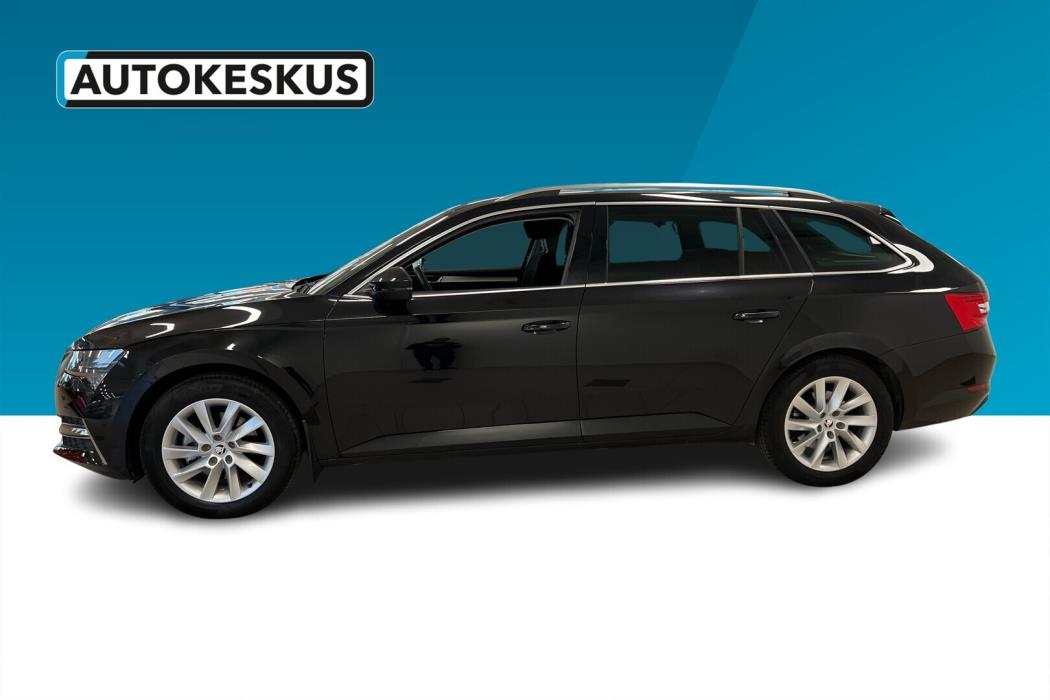 SKODA Superb 2023