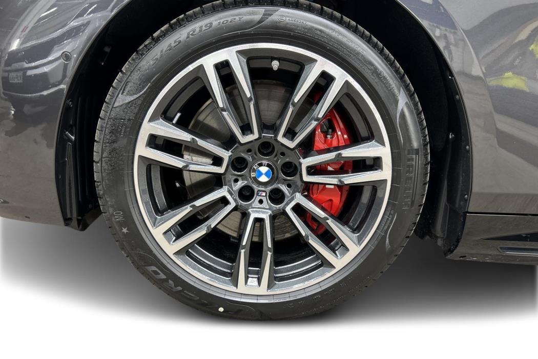 BMW i5 2026