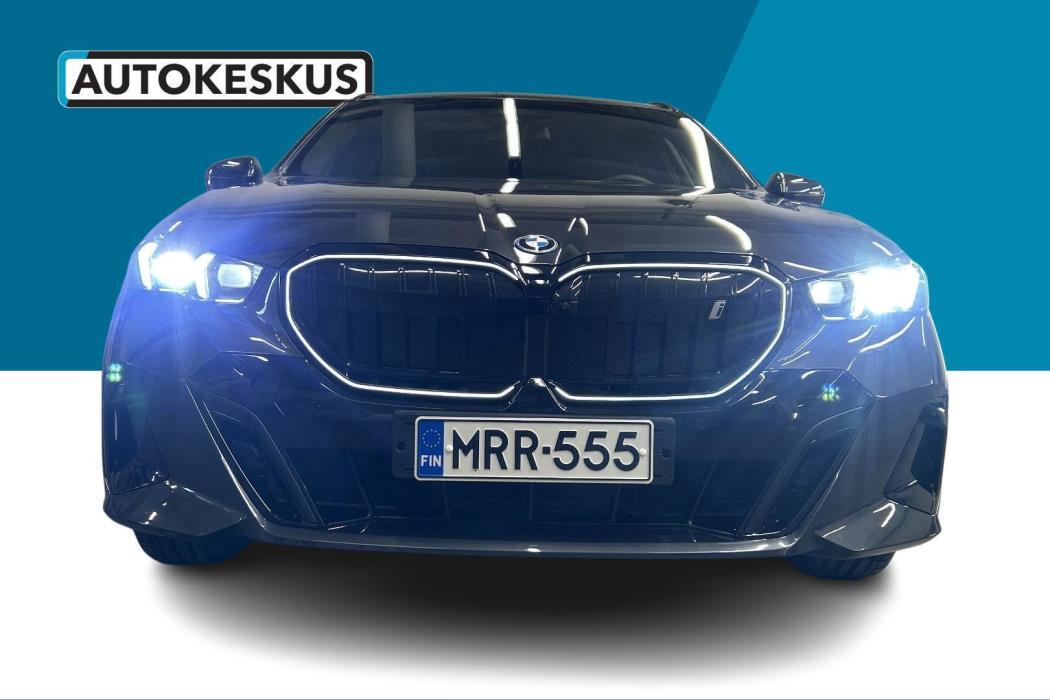 BMW i5 2026