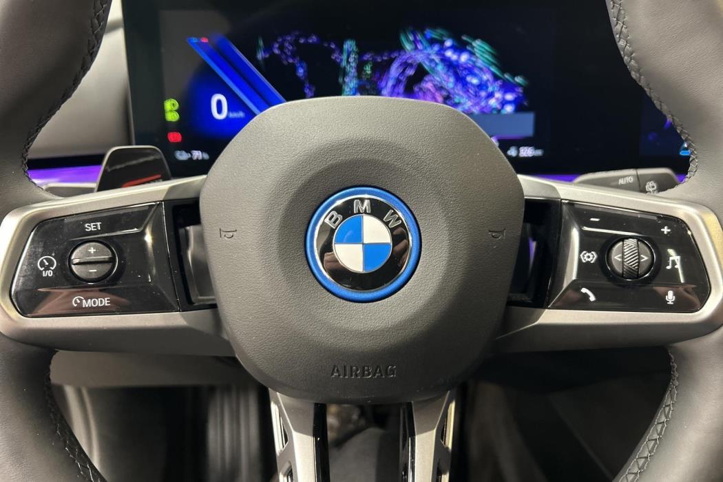 BMW i5 2026