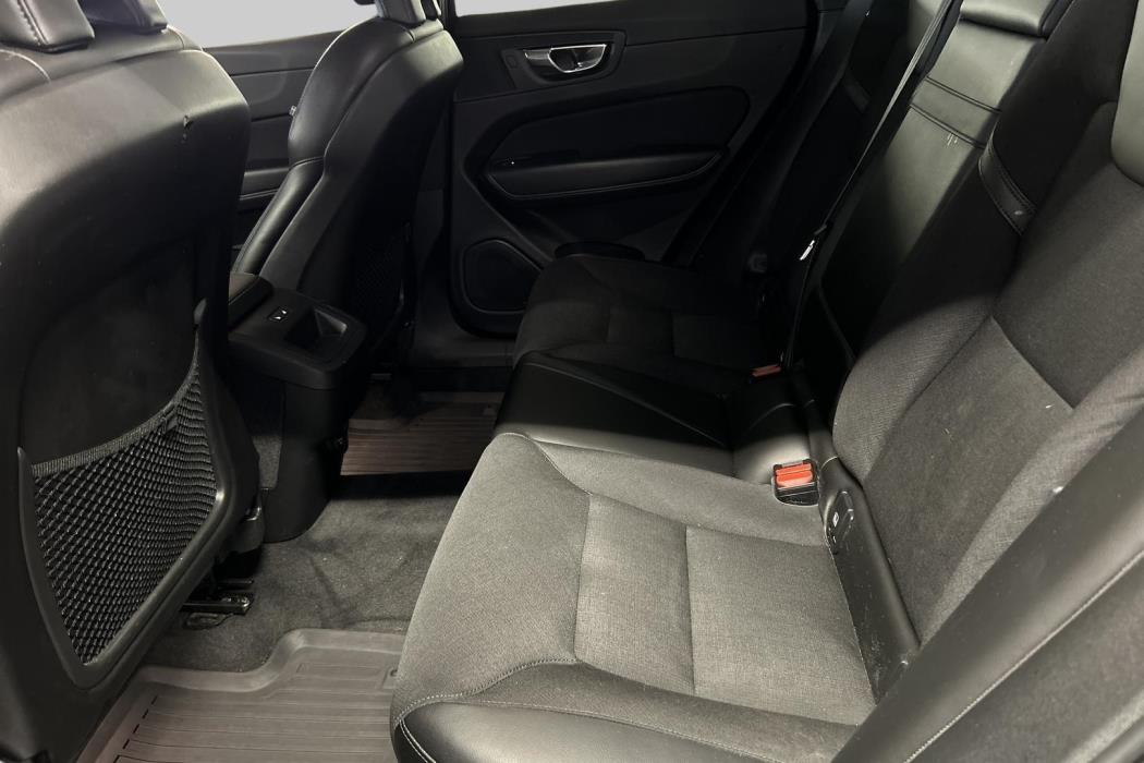 VOLVO XC60 2020